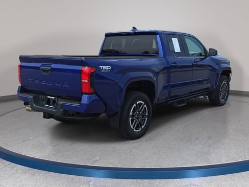 Used 2024 Toyota Tacoma TRD Sport image 5