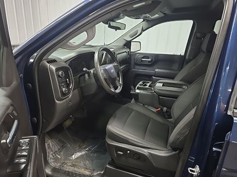 Used 2023 Chevrolet Silverado 1500 Custom Trail Boss image 28