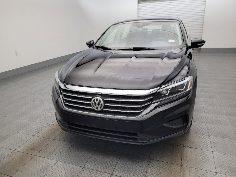 Used 2021 Volkswagen Passat 2.0T SE FWD image 15