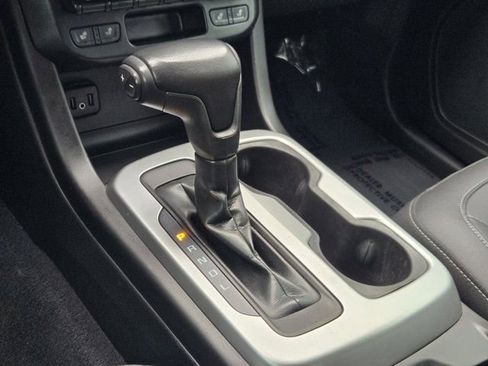 Used 2019 Chevrolet Colorado ZR2 AWD/4WD image 20