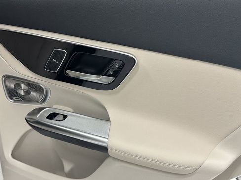 New 2026 Mercedes-Benz GLC 300 4MATIC image 21