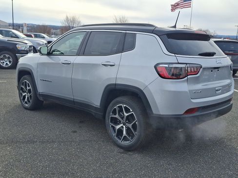 New 2025 Jeep Compass Limited w/ Sun & Sound Group image 3