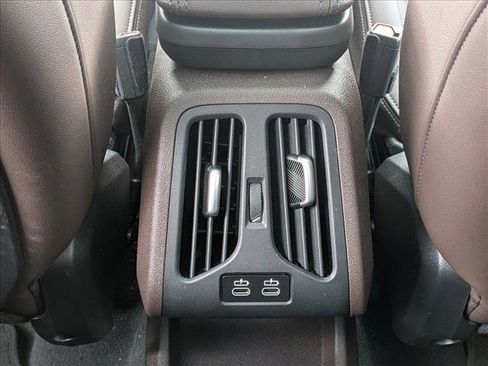 Used 2025 BMW X1 xDrive28i image 17