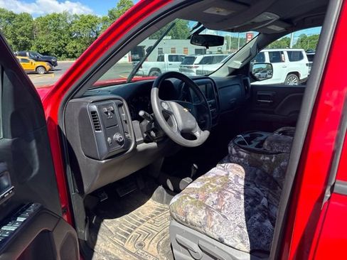 Used 2016 Chevrolet Silverado 1500 Custom w/ Custom Convenience Package AWD/4WD image 14