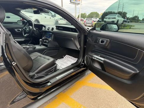 Used 2022 Ford Mustang GT Premium w/ Equipment Group 401A RWD image 13