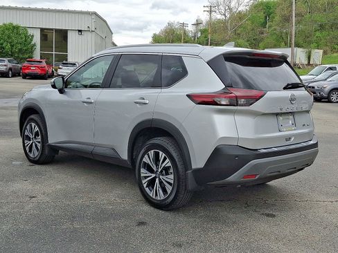 Used 2023 Nissan Rogue SV w/ SV Premium B Package AWD/4WD image 4