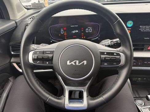 Certified 2023 Kia Sportage EX FWD image 20