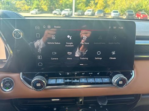 Certified 2024 GMC Canyon AT4 image 32