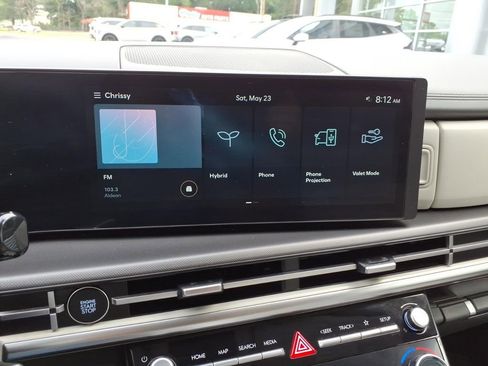 Used 2024 Hyundai Santa Fe SEL FWD image 18