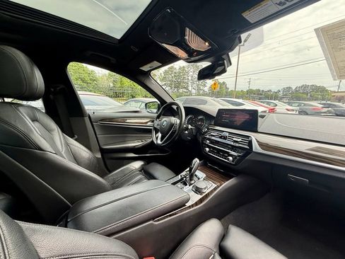 Used 2018 BMW 540i RWD image 27