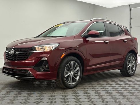 Used 2023 Buick Encore GX Select w/ Sport Touring Package FWD image 2