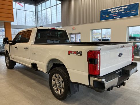 Certified 2023 Ford F350 Lariat w/ Lariat Ultimate Package image 7