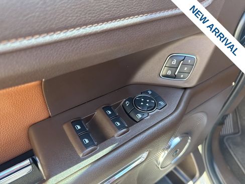 Used 2024 Ford Expedition Max King Ranch AWD/4WD image 19
