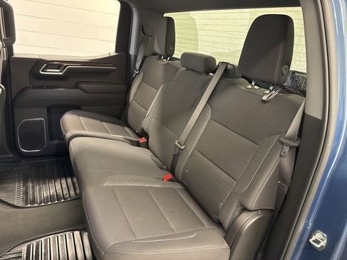 Used 2024 Chevrolet Silverado 1500 LT AWD/4WD image 37