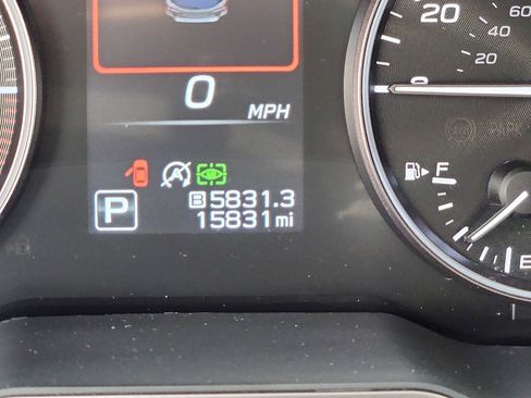 Used 2025 Subaru Outback Limited AWD/4WD image 20