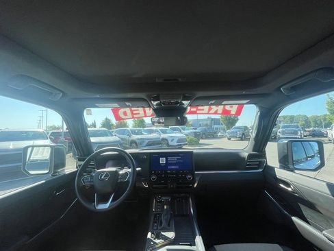 Used 2025 Lexus GX 550 AWD/4WD image 27