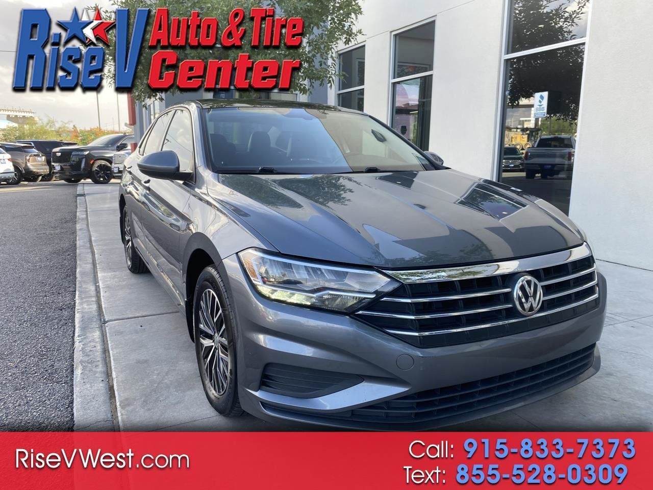 Used 2019 Volkswagen Jetta R-Line FWD image 1