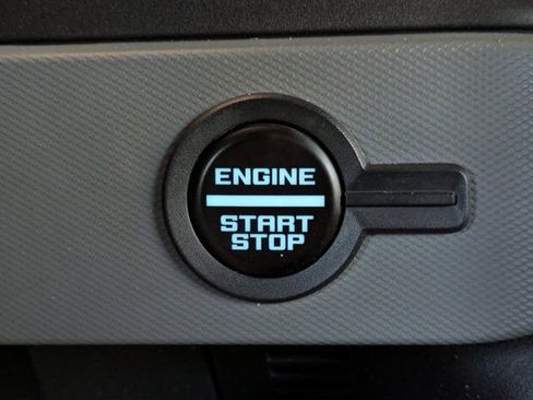 Certified 2023 Ford Bronco Base w/ Sasquatch Package image 26