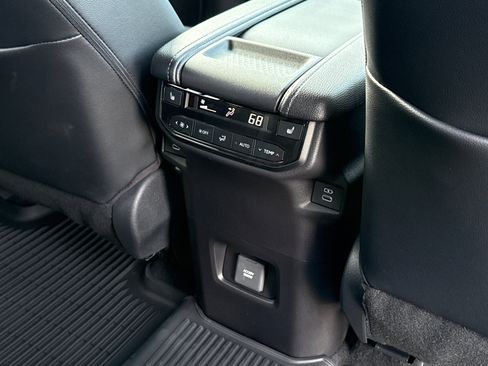 Certified 2026 Toyota Grand Highlander AWD Hybrid image 18
