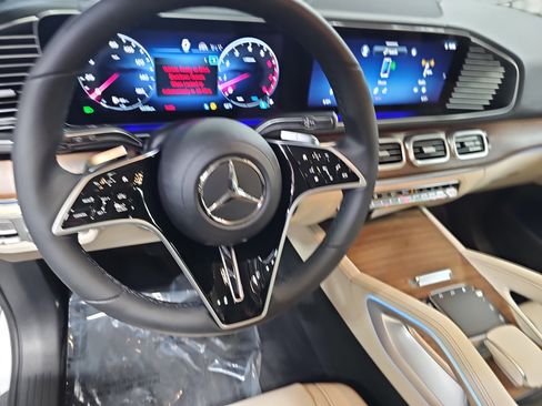 New 2026 Mercedes-Benz GLE 450 4MATIC image 17
