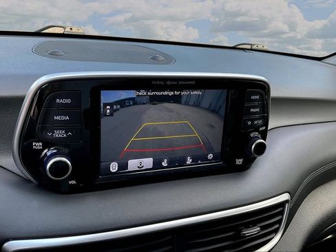 Used 2019 Hyundai Tucson Limited w/ Cargo Package FWD image 16