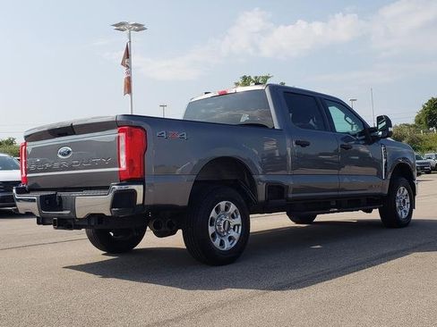 Used 2024 Ford F250 XLT image 5