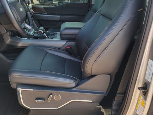 Used 2021 Ford F150 Lariat w/ Equipment Group 501A Mid AWD/4WD image 6