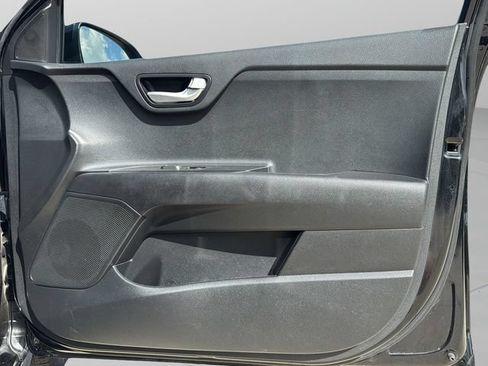 Used 2023 Kia Rio S FWD image 31