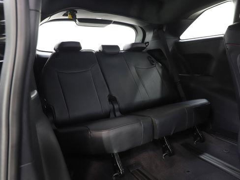 Used 2025 Toyota Sienna XSE image 15