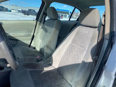 Used 2005 Chevrolet Cobalt Sedan image 8