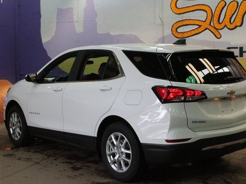 Used 2022 Chevrolet Equinox LT image 6