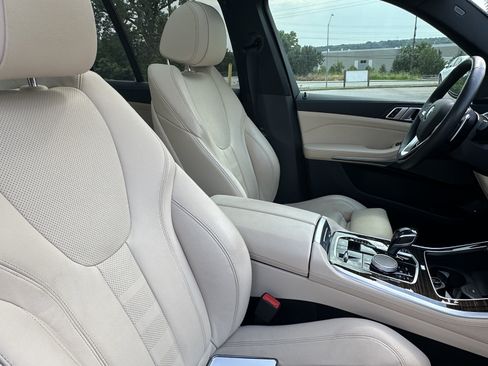 Used 2021 BMW X5 xDrive45e w/ Premium Package AWD/4WD image 33