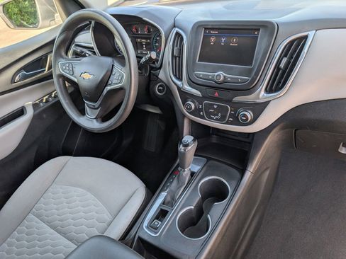 Used 2020 Chevrolet Equinox LS FWD image 7