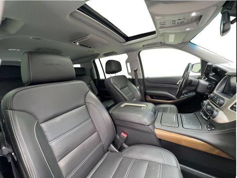 Used 2019 GMC Yukon XL Denali w/ Denali Ultimate Package RWD image 31