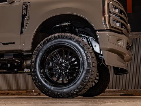 Used 2026 Ford F250 Lariat w/ Lariat Premium Package image 14