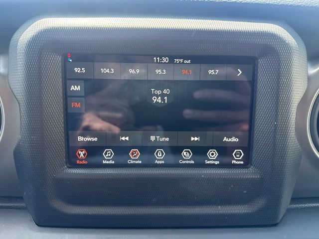 Certified 2022 Jeep Wrangler Unlimited Sport AWD/4WD image 13
