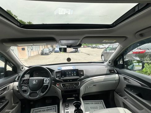 Used 2021 Honda Pilot Special Edition image 28