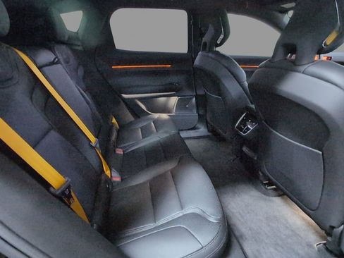 Used 2025 Polestar Polestar 3 image 21