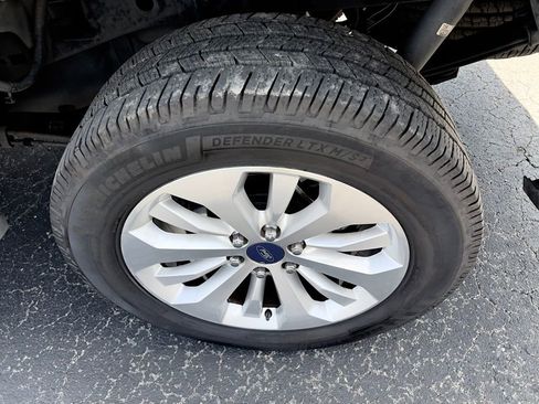 Used 2015 Ford F150 Lariat w/ Equipment Group 501A Mid AWD/4WD image 14