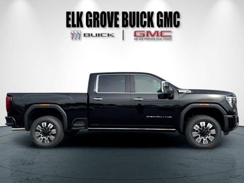 New 2026 GMC Sierra 2500 Denali w/ Denali Reserve Package image 3