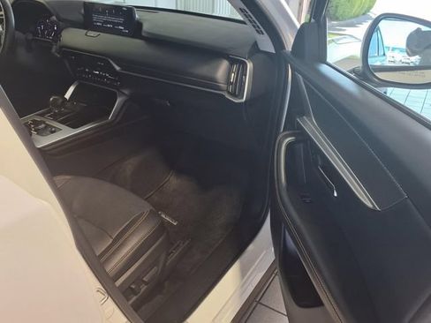 Used 2024 MAZDA CX-90 Plug-In Hybrid w/ Preferred AWD/4WD image 29