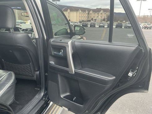 Used 2016 Toyota 4Runner Limited image 27