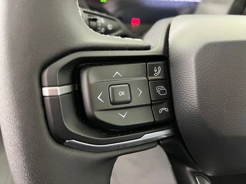 Used 2026 Jeep Cherokee Limited AWD/4WD image 21