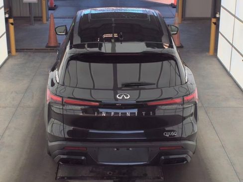 Certified 2024 INFINITI QX60 Pure image 19