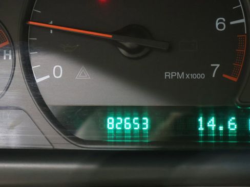 Used 2002 Cadillac Eldorado Collector's Edition FWD image 30