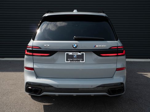 Used 2026 BMW X7 M60i AWD/4WD image 28