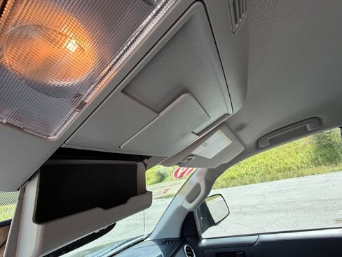 Used 2019 Toyota Tundra SR5 AWD/4WD image 24