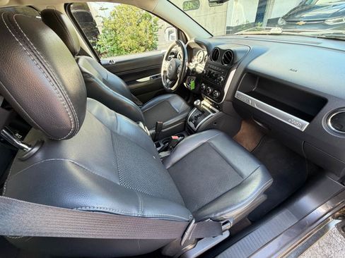 Used 2014 Jeep Compass Latitude AWD/4WD image 38