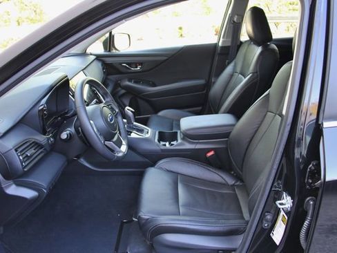 Certified 2025 Subaru Outback Premium AWD/4WD image 17