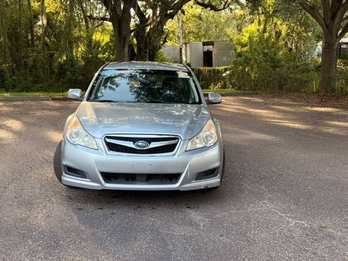 Used 2012 Subaru Legacy 2.5i Premium w/ All-Weather Pkg AWD/4WD image 2